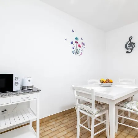 With Parking Space - 21460 Apartman Umag